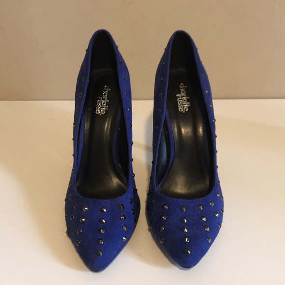 Blue Pumps - Picture 1 of 2